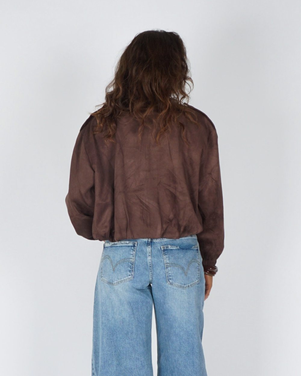 SUEDE JASJE NAOMI BRUIN