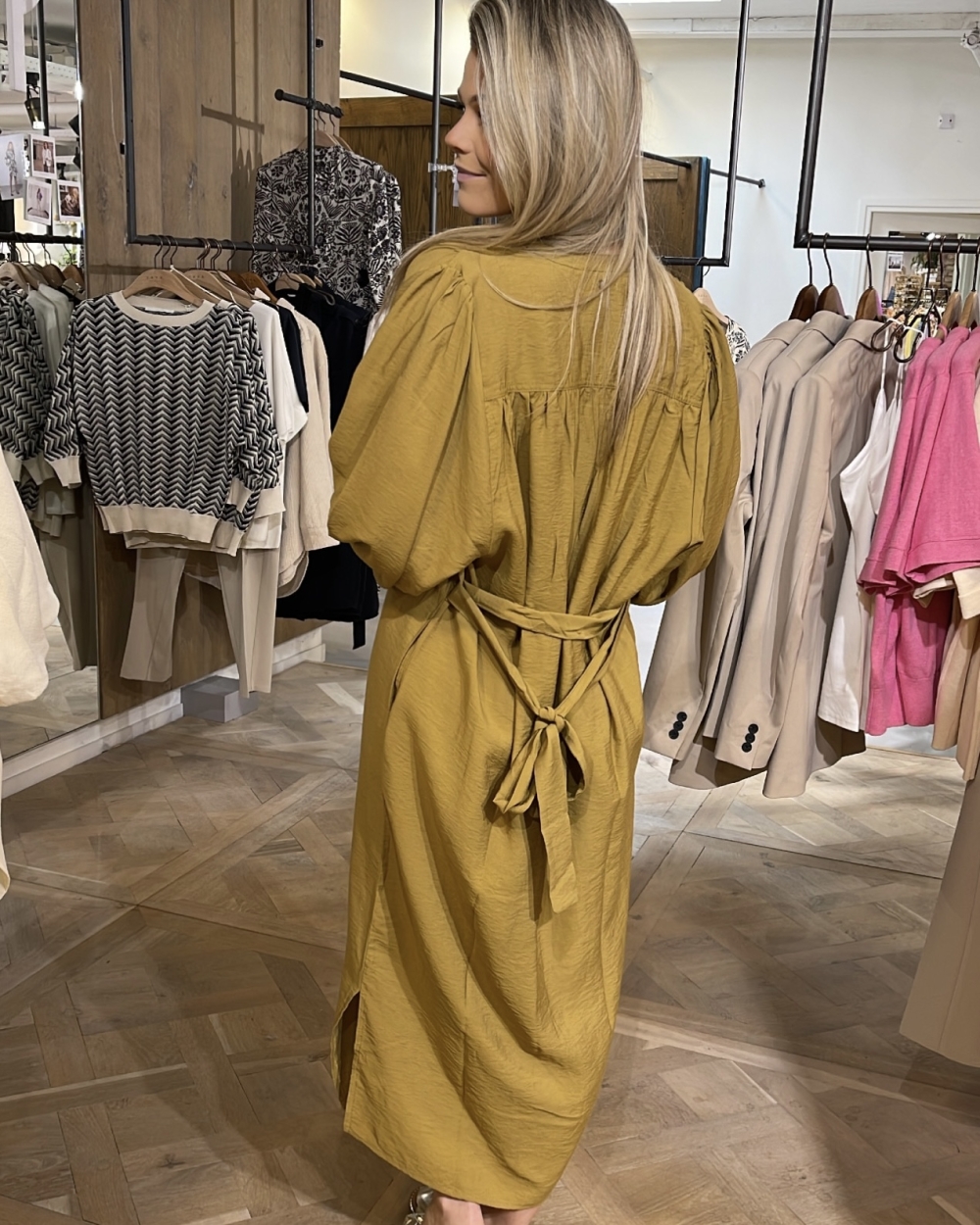 NIKA JURK COOL CAMEL