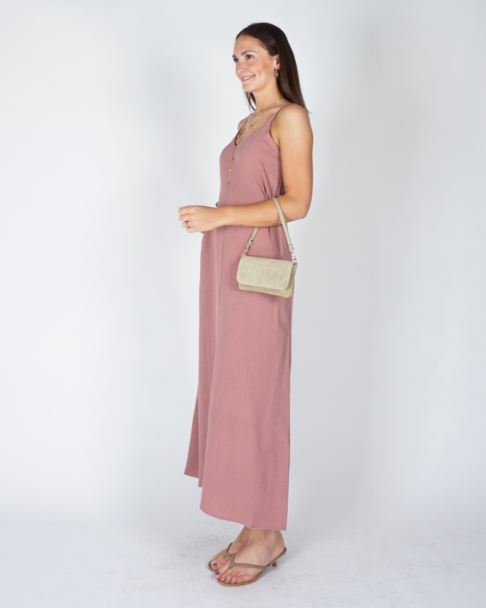 LANGE JURK MET SPAGHETTIBANDJES EN STRIKDETAILS ROZE