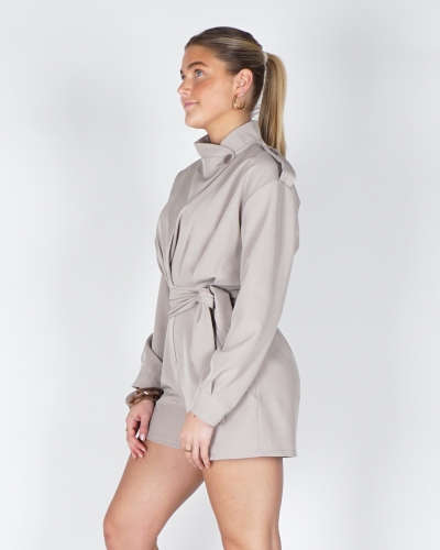 PLAYSUIT MET CEINTUUR TAUPE