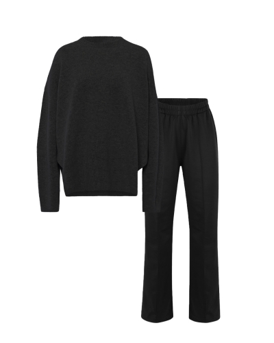 GEBREIDE SET ZWART