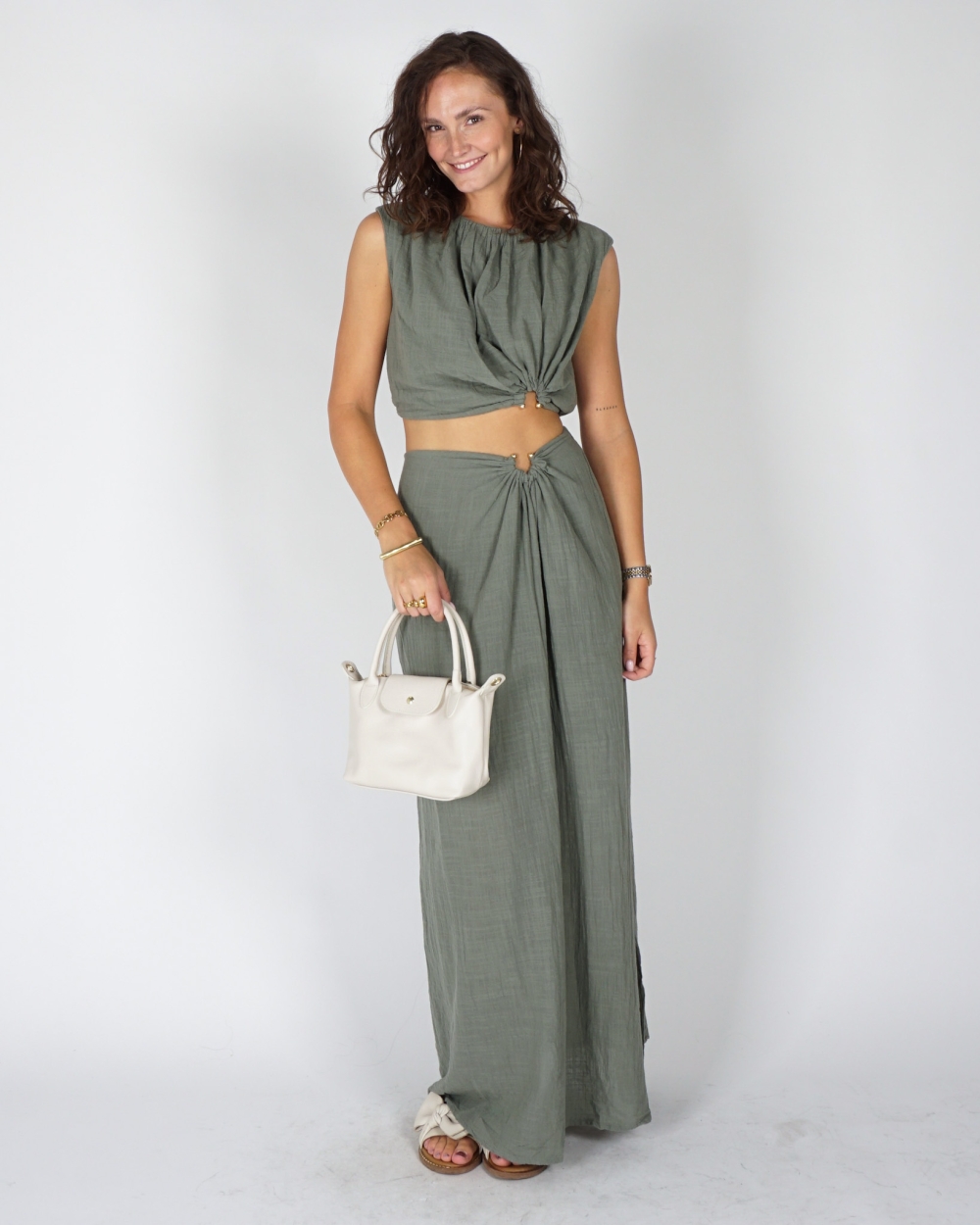 MAXI ROK EN TOP MET DETAIL GROEN