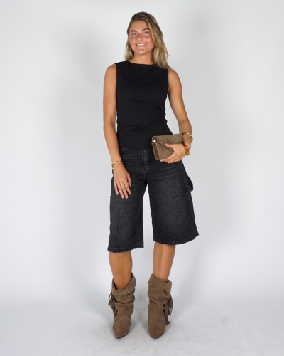 DENIM BERMUDA MET CARGO DETAIL ZWART