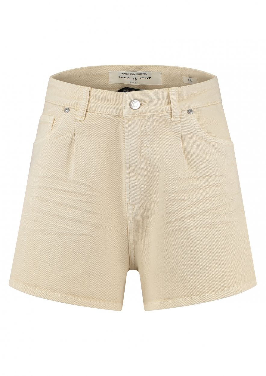 MIA SHORT