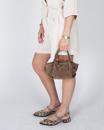 YAYA Woven longer length bermuda sh 01-321032-605