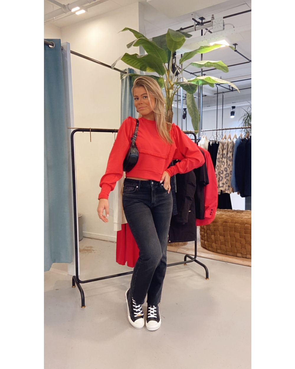 THE SKY STRAIGHT FIT JEANS - STONE IT