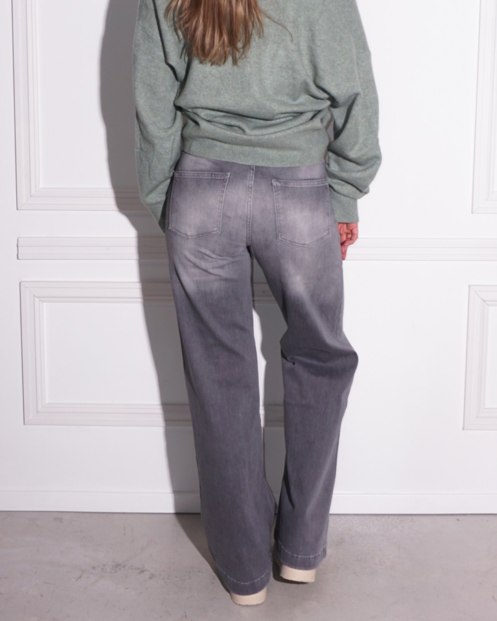 EXTRA WIDE LEG JEANS L34 GRIJS