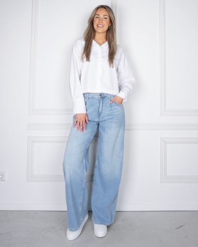 BROEK MET WIJDE PIJPEN BLAUW L34