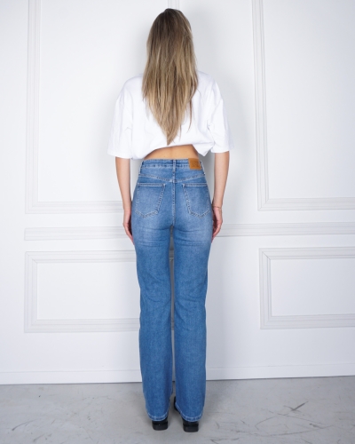 THE STRAIGHT LEG JEANS MID BLUE
