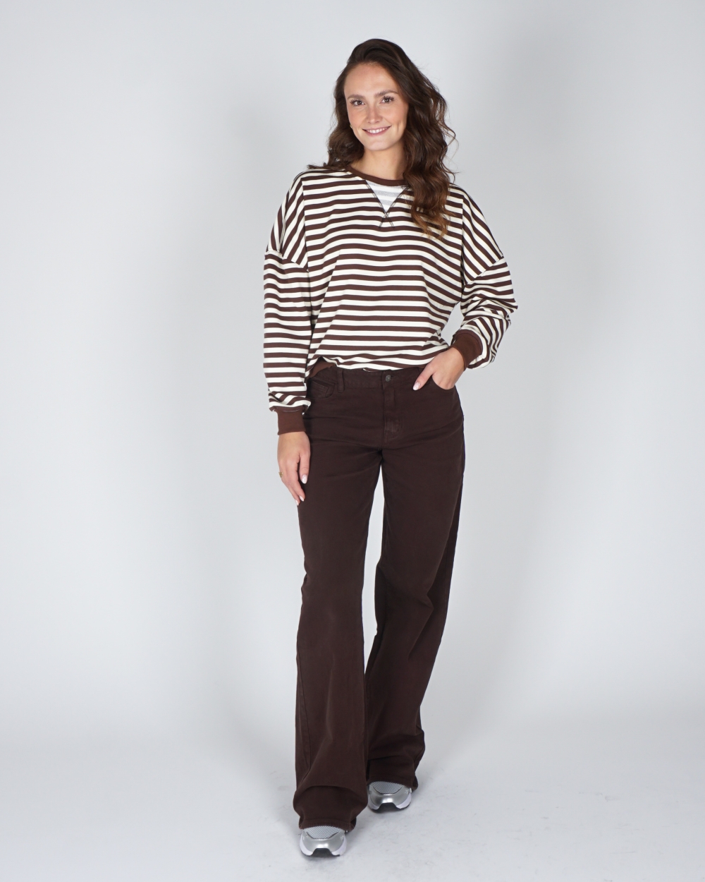 STRAIGHT JEANS TALL DONKER BRUIN