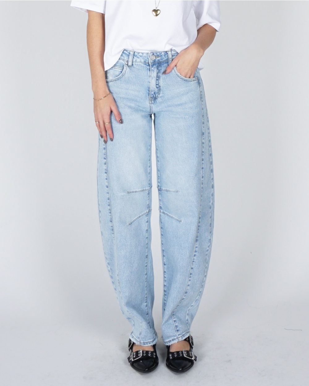 BARREL JEANS ROMY LICHTBLAUW