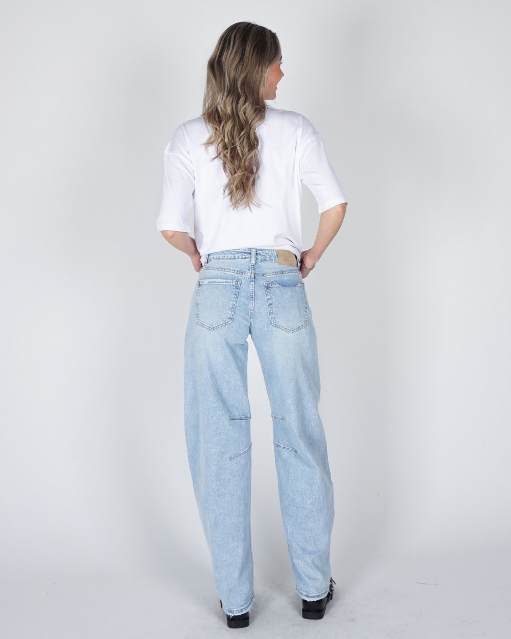 BARREL JEANS ROMY LICHTBLAUW
