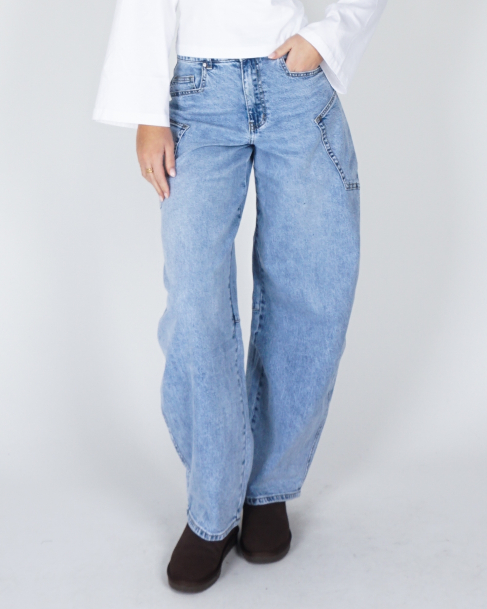 BALLOON JEANS DO LICHTBLAUW