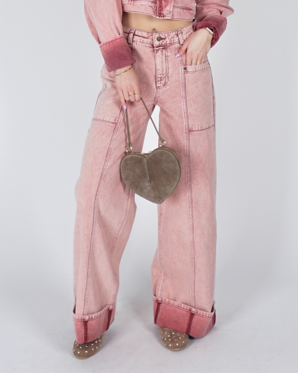 WIDE LEG JEANS OMGESLAGEN PIJP ROZE
