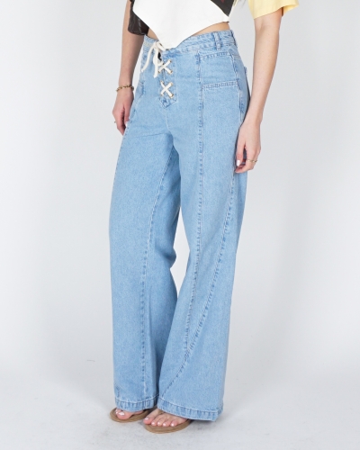 JEANS MEAVE LICHT BLAUW
