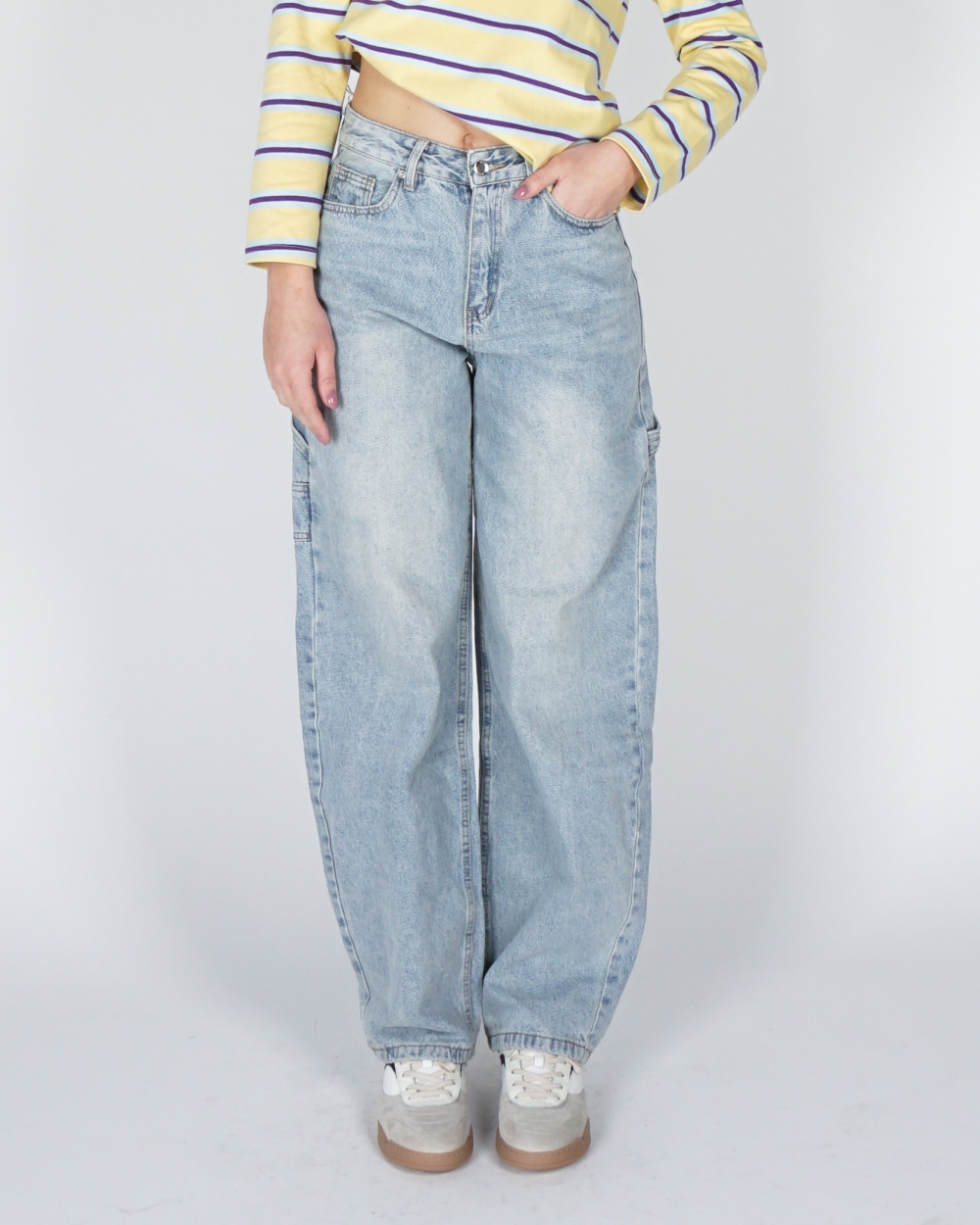 BALLOON JEANS LICHT BLAUW MET CARGODETAIL