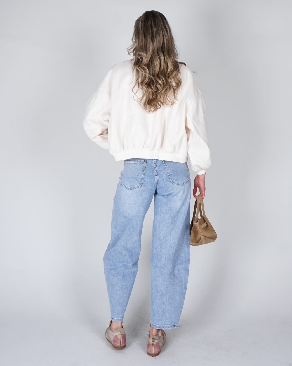 BALLOON JEANS MET DETAIL
