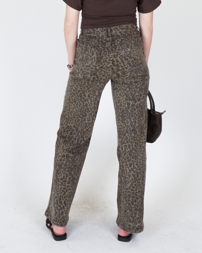 DAD FIT JEANS LEOPARD BRUIN