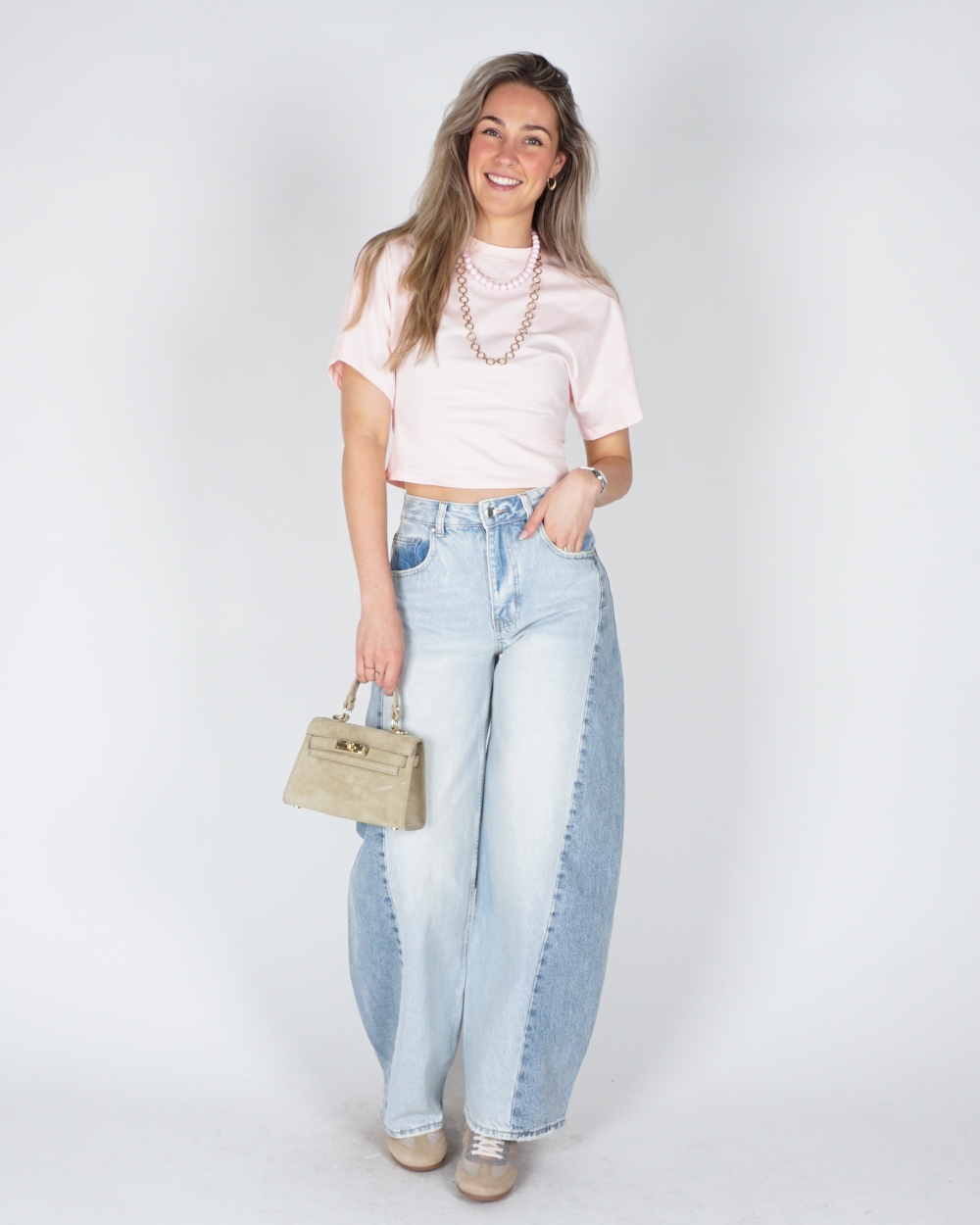 BALLON FIT JEANS CONTRAST BLAUW