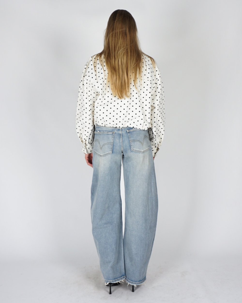 BARREL JEANS MET DESTROYED DETAILS