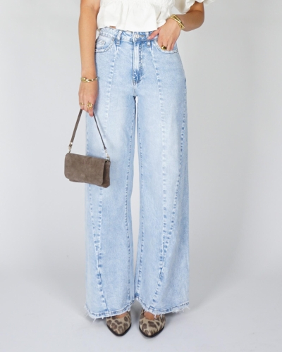 Gossip W3907-1 THE WIDE LEG JEANS V-DETAIL