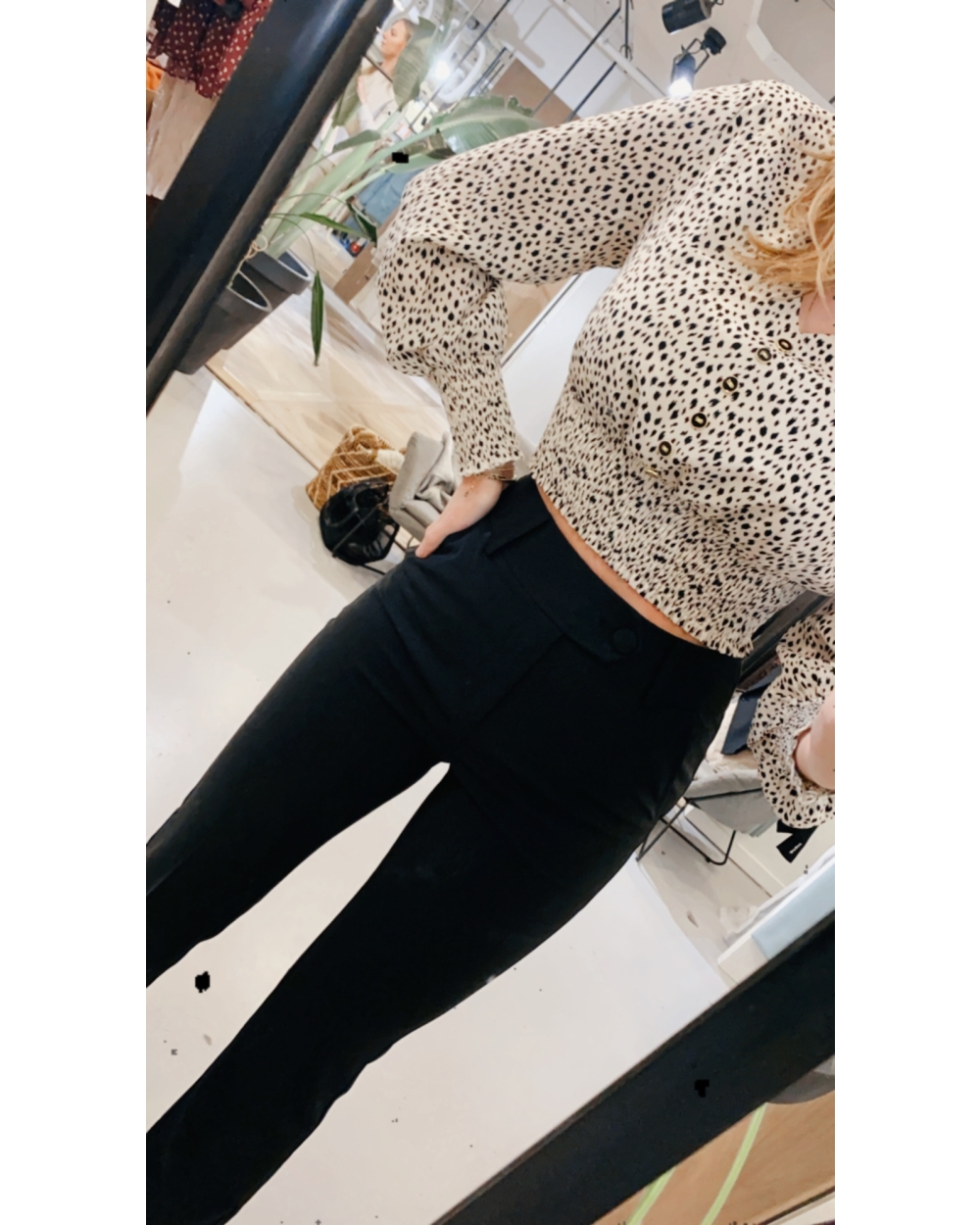 FLARED BROEK MEIKE ZWART