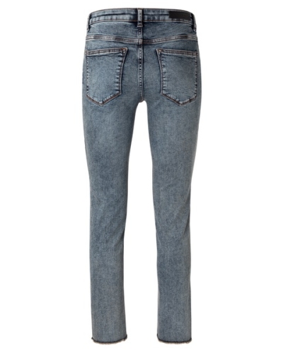 STRAIGHT DENIM MET AFGEKNIPTE ZOOM