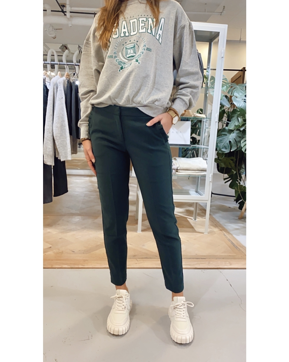BROEK MEGGY GROEN