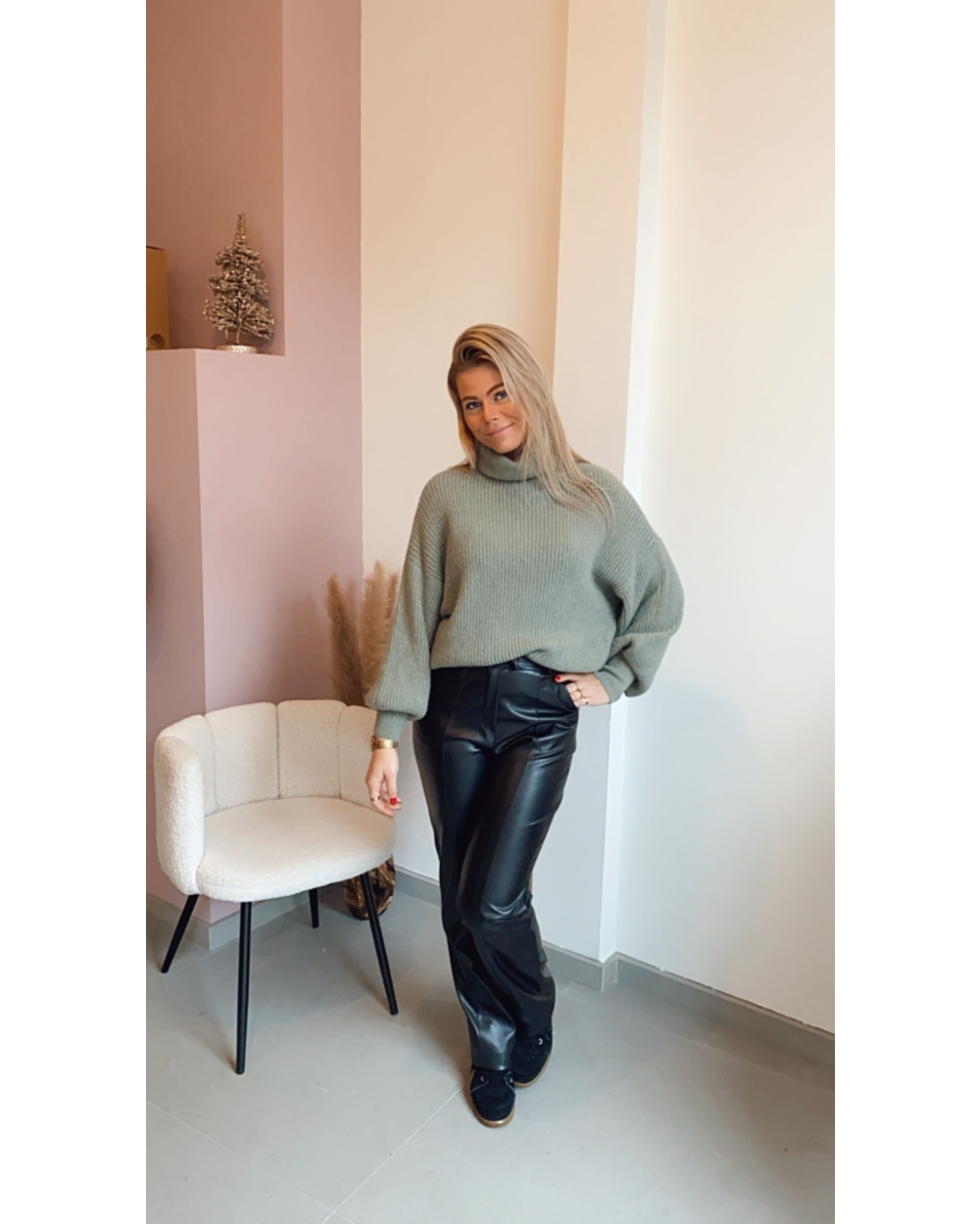 ROOS LEATHER PANTS