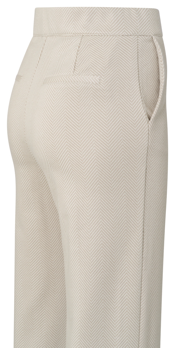 ZACHTE BROEK MET ZAKKEN EN VISSENGRAAT MOTIEF BEIGE