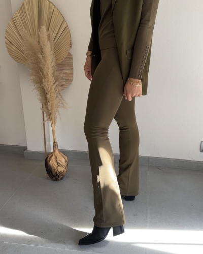 YAYA JERSEY SCUBA FLARED BROEK DONKERGROEN