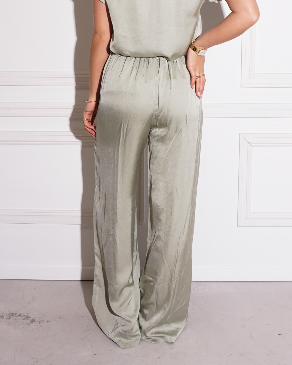 BROEK SATIJN IZA GROEN