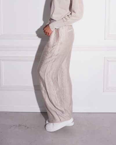WIJDE BROEK MET TREKKOORD BEIGE