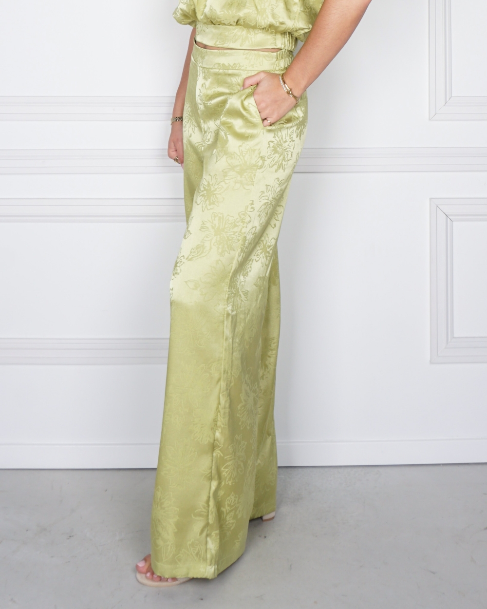 BROEK OLIVA GROEN