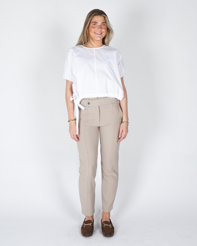 PANTALON MET HOGE TAILLE EN CEINTUUR BEIGE