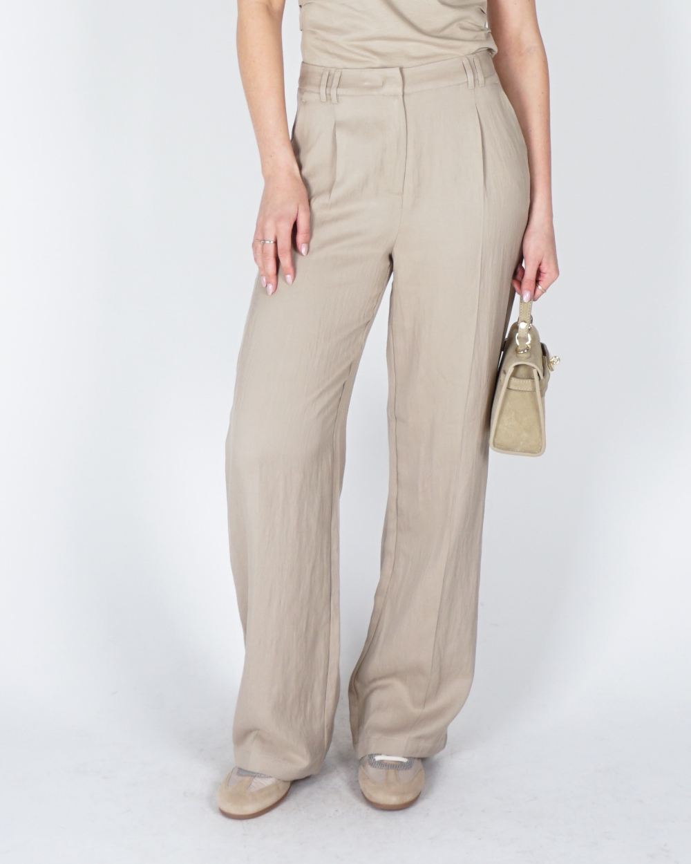 PANTALON WIJDE PIJP L32 BEIGE