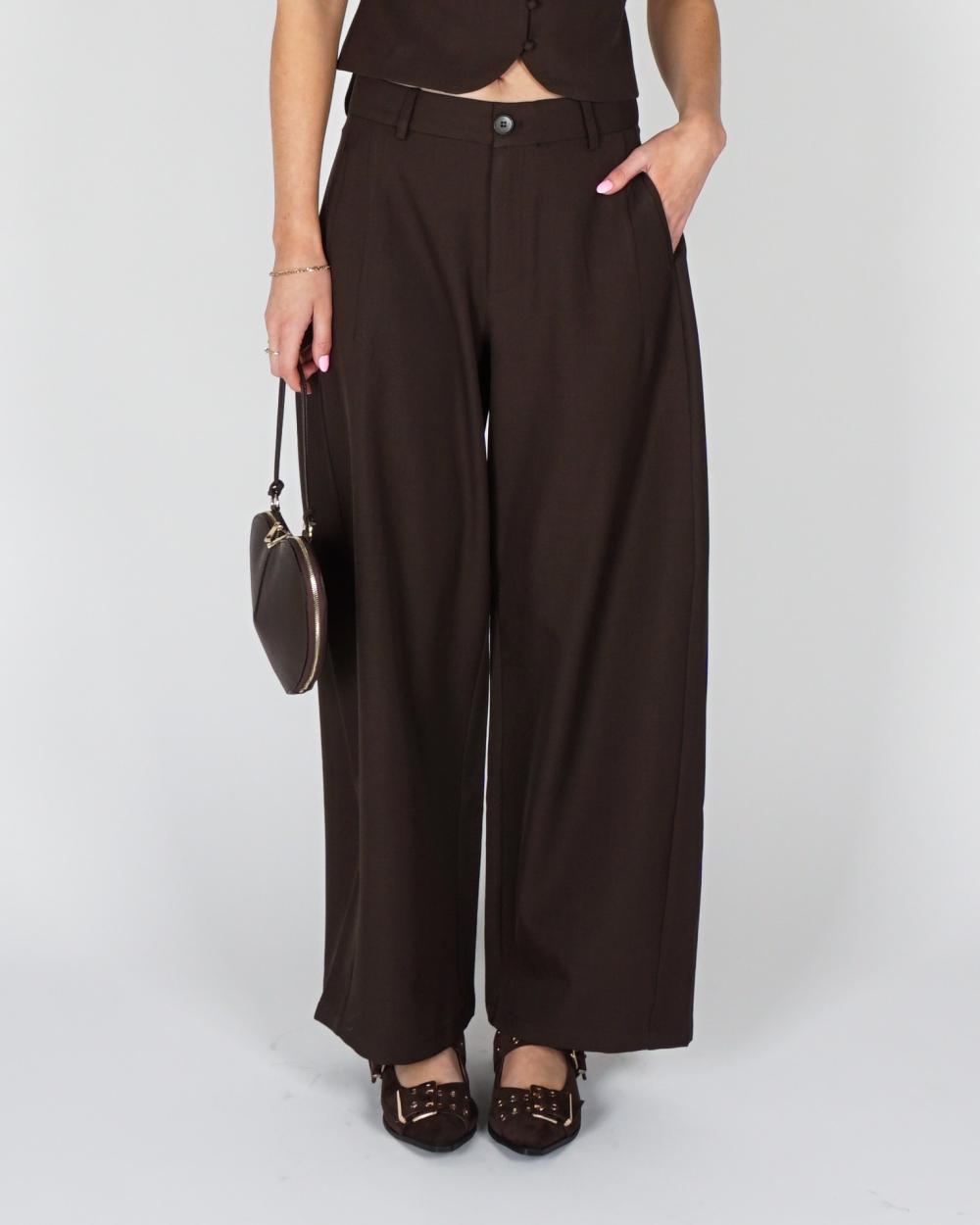 BARREL PANTALON ESSIALL BRUIN