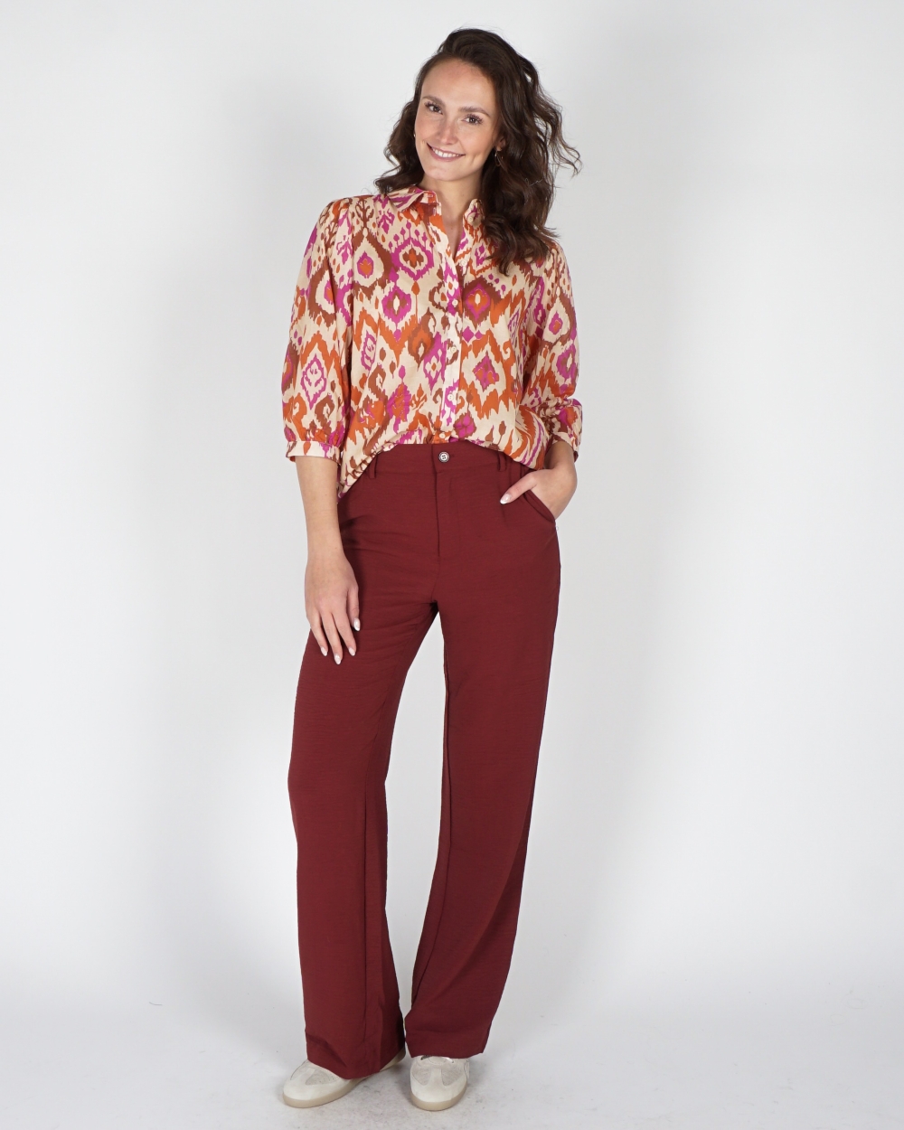 STRAIGHT PANTALON BORDEAUX