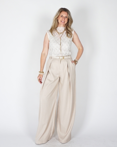 PANTALON MET PLOOI BEIGE