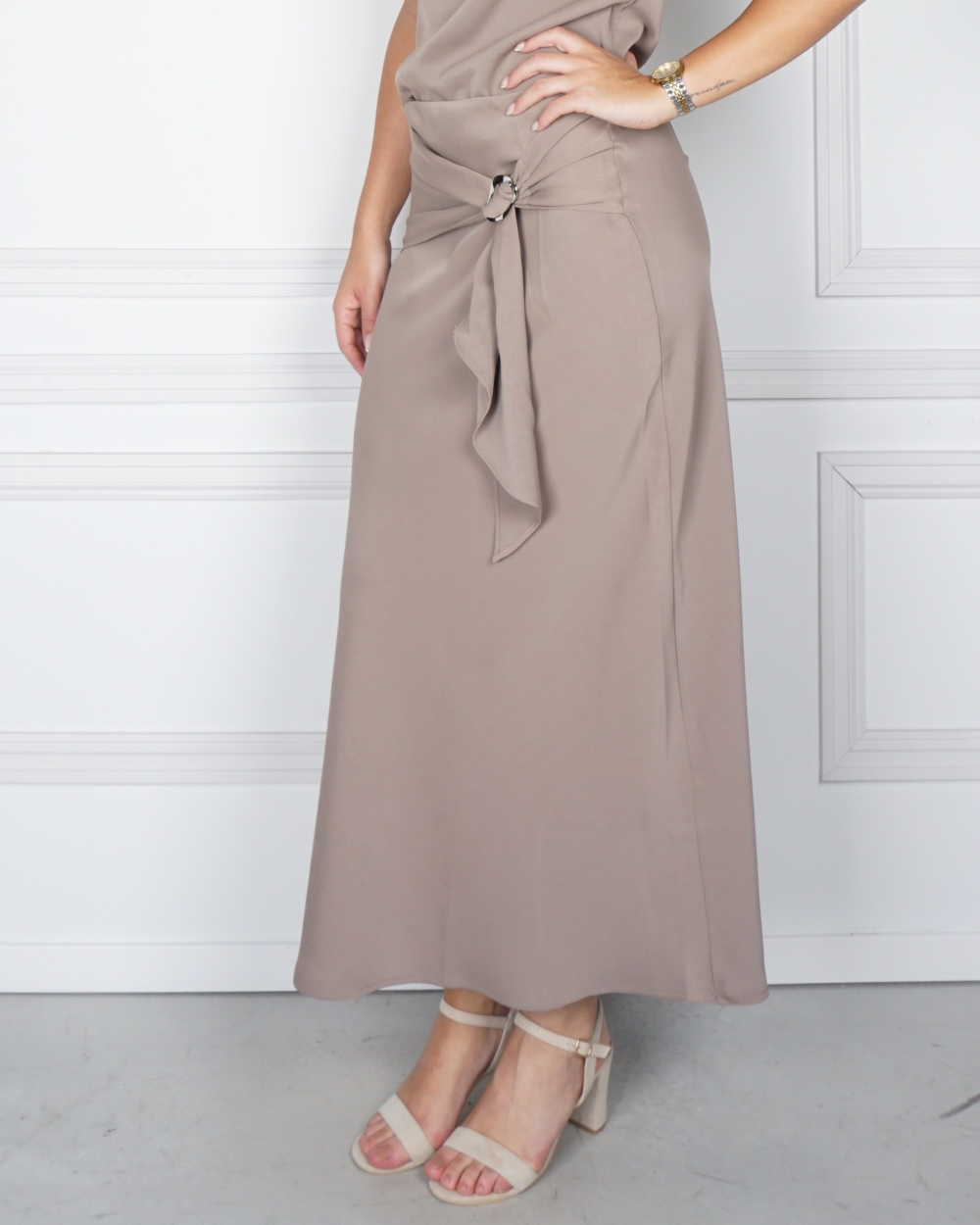 ROK KIT SATEEN TAUPE