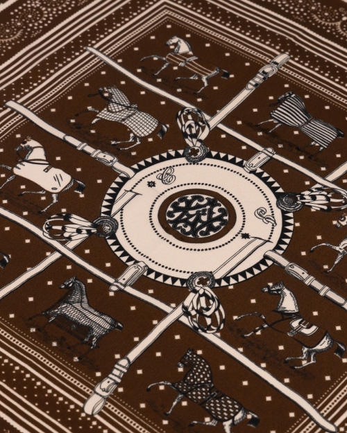 ZIJDEN SJAAL MET PAISLEY PRINT