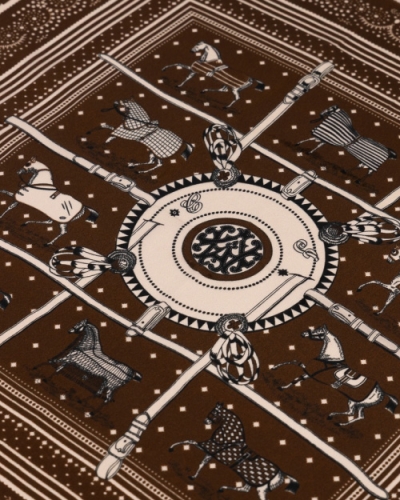 ZIJDEN SJAAL MET PAISLEY PRINT