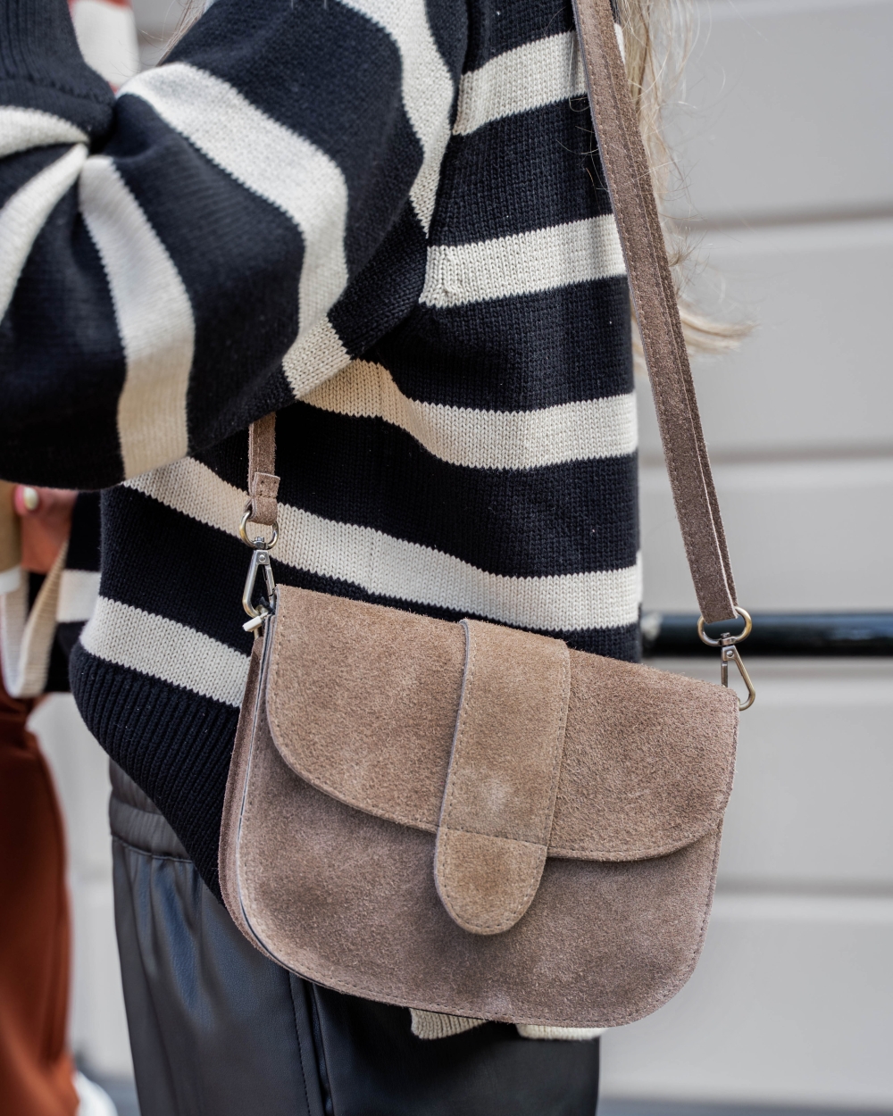 TAS MAAN SUEDE TAUPE