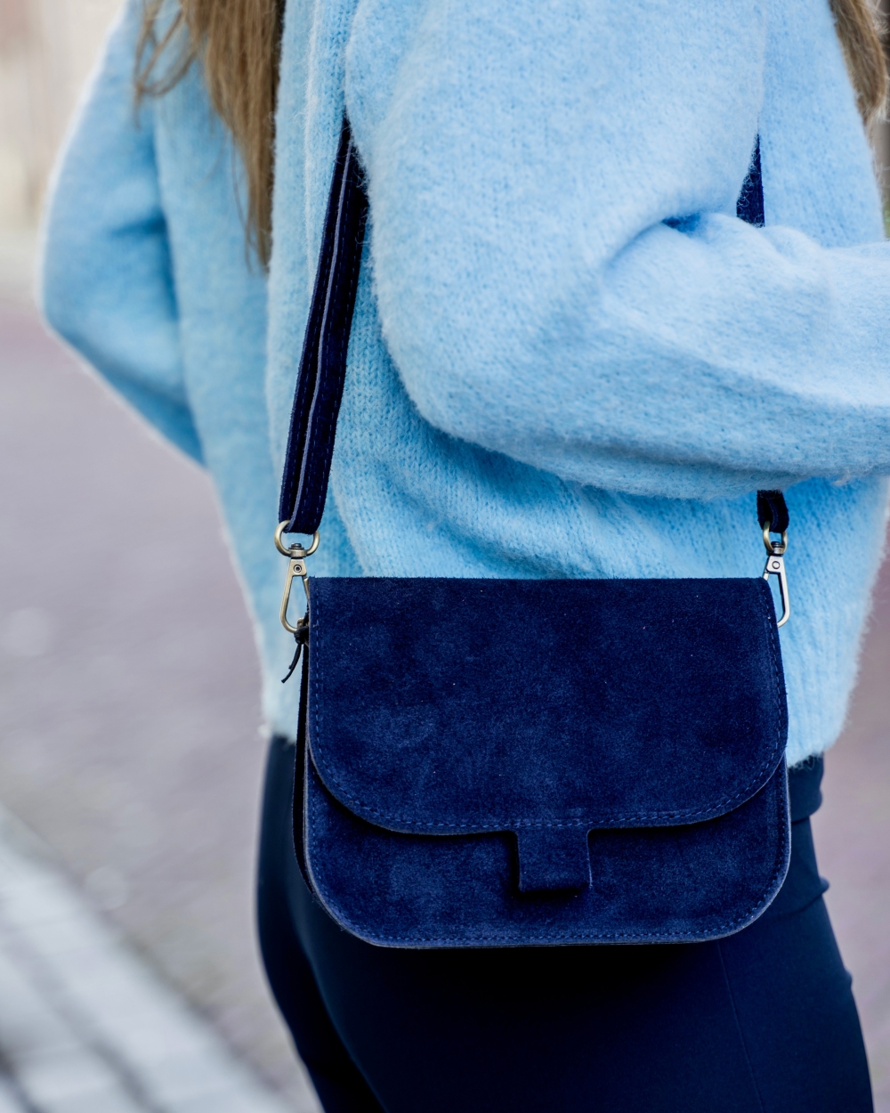 TAS FLORA DONKER BLAUW SUEDE