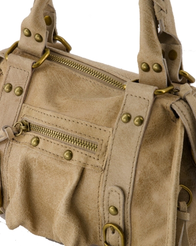 TAS RINA ZAND