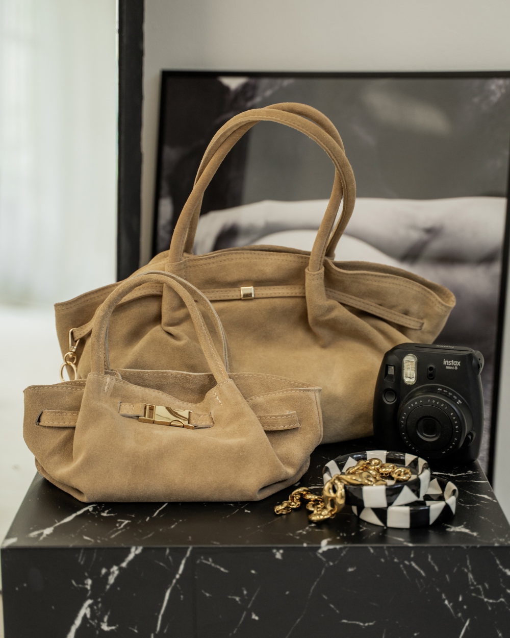 TAS LEONIE SUEDE ZAND