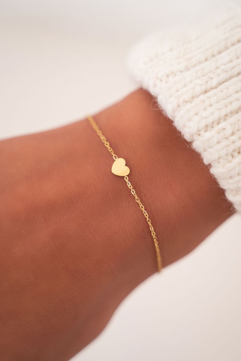 ARMBAND MET KLEIN HARTJE GOUD
