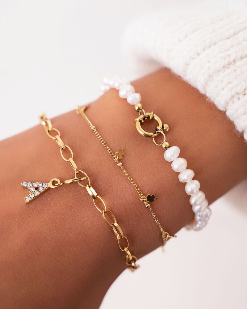 ARMBAND KLAVERTJES GOUD