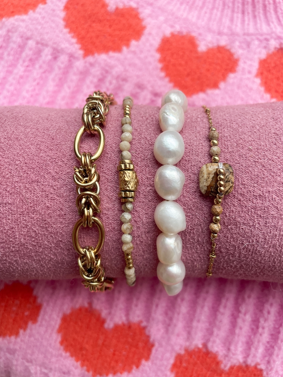 GO DUTCH LABEL ARMBAND MET KRALEN EN BRUINE STEEN