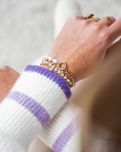 SCHAKELARMBAND MET ZOETWATERPARELS